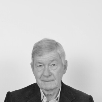 Author image: Richard Lesmoir-Gordon